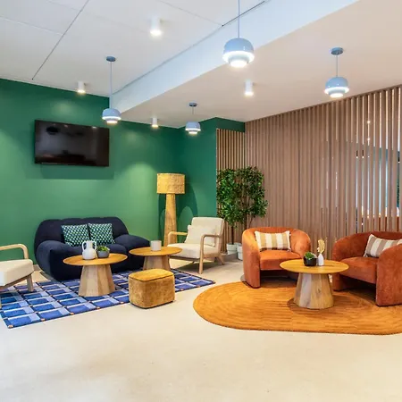 Adagio Access Paris 3* 낭테르