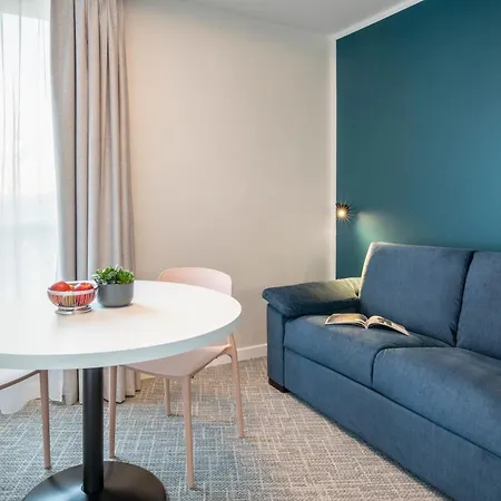 Adagio Access Paris 아파트호텔