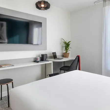 Adagio Access Paris 아파트호텔
