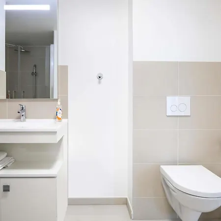 Adagio Access Paris 아파트호텔 낭테르
